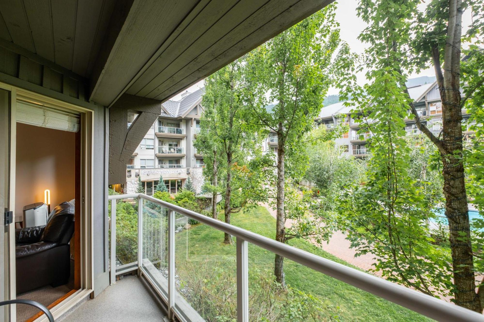 Villa The Aspens By Outpost Whistler Exterior foto